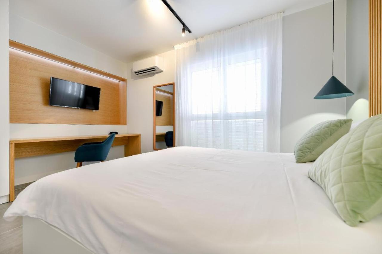 Maris Accommodation By Belmont Realty Zadar Exteriör bild