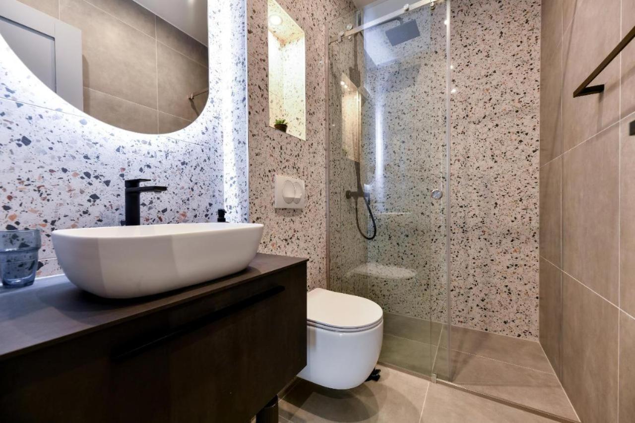 Maris Accommodation By Belmont Realty Zadar Exteriör bild