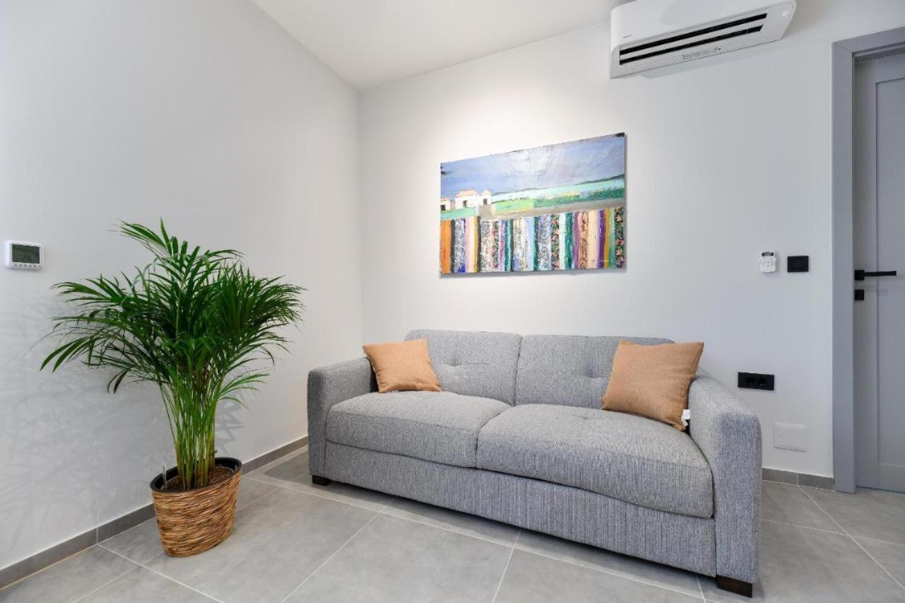 Maris Accommodation By Belmont Realty Zadar Exteriör bild