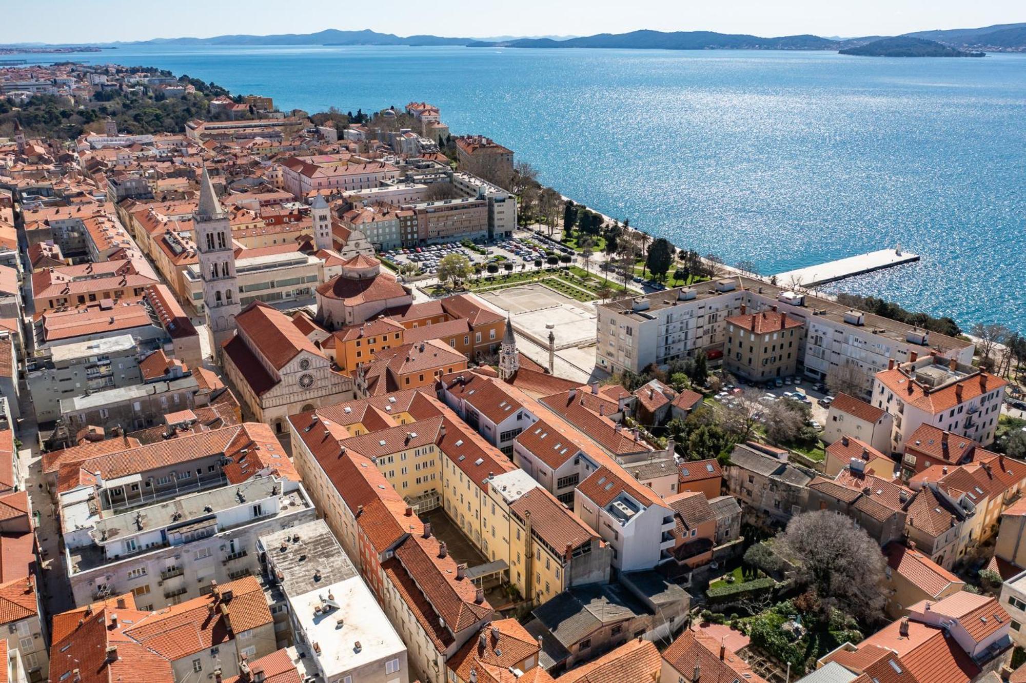 Maris Accommodation By Belmont Realty Zadar Exteriör bild