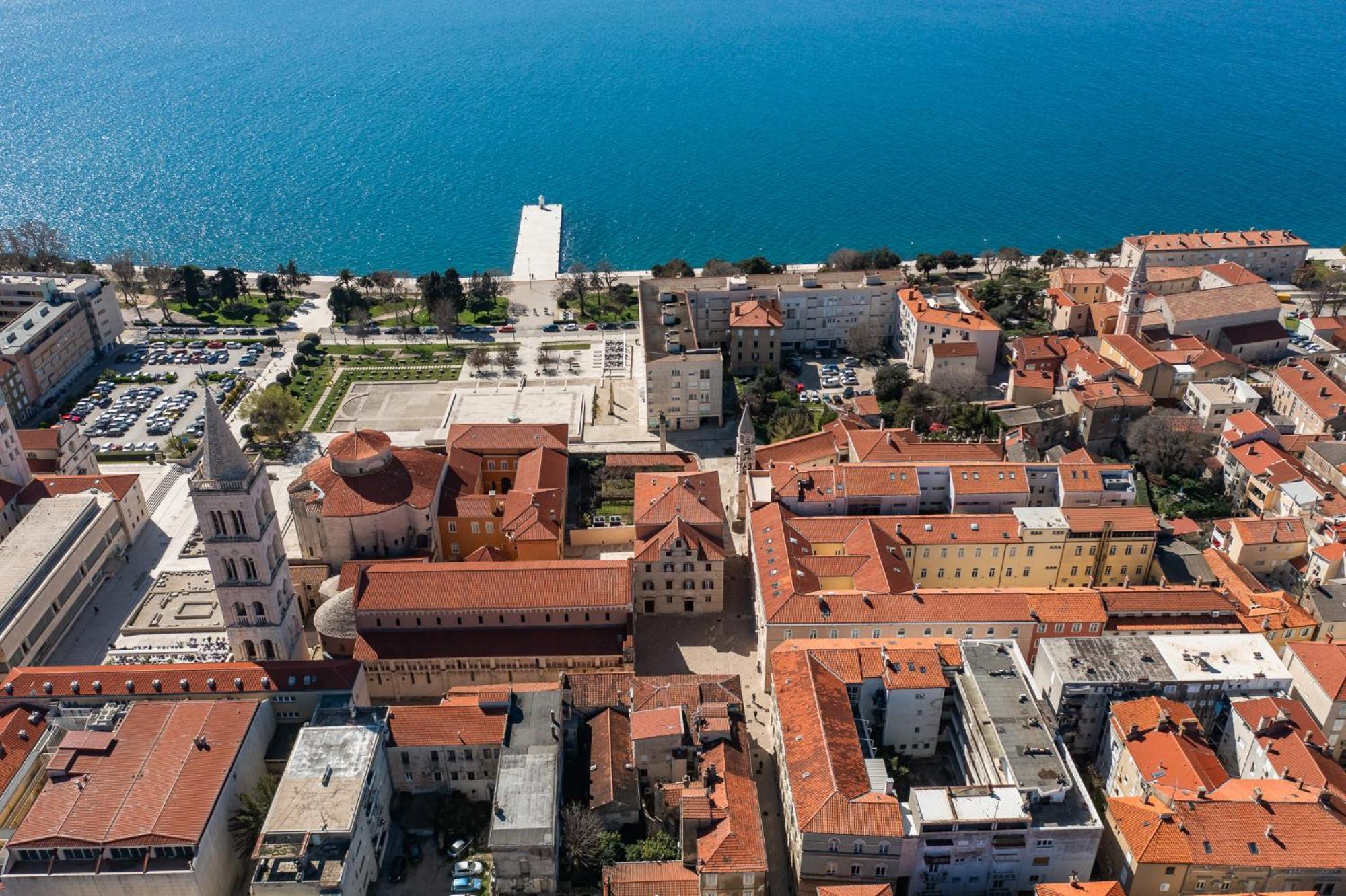 Maris Accommodation By Belmont Realty Zadar Exteriör bild